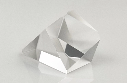 DER OPTISCHE BESCHICHTUNGS PROZESS ENTHÄLT MAL DIE FOLGENDEN SCHRITTE: