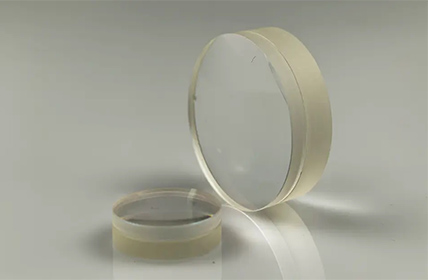 Präzision in der optischen Technik zementiert: Die fortschritt lichen Techniken von ATOPTIK